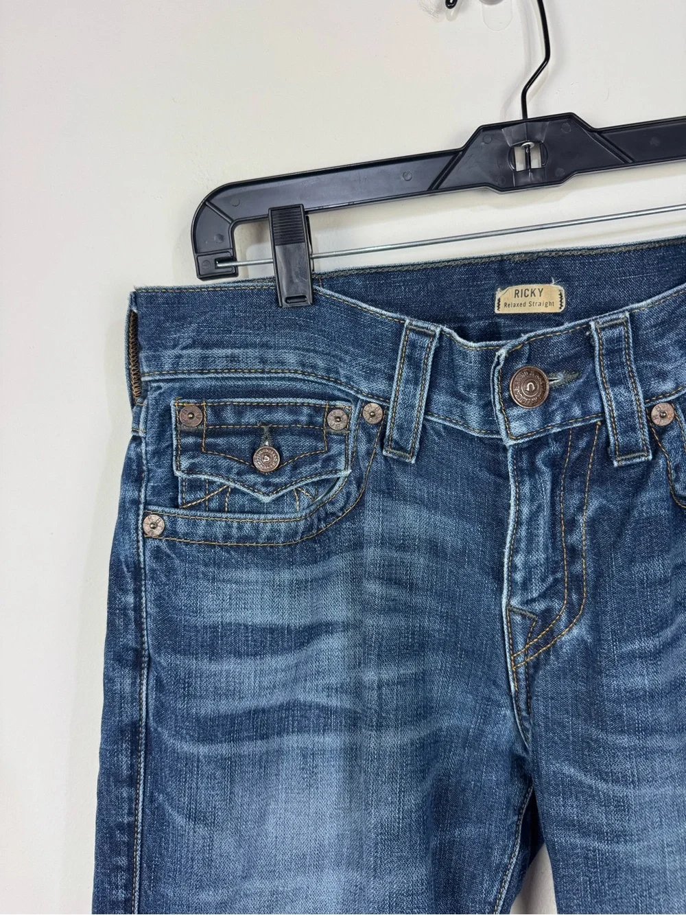 True Religion ricky relaxed straight jeans size 30